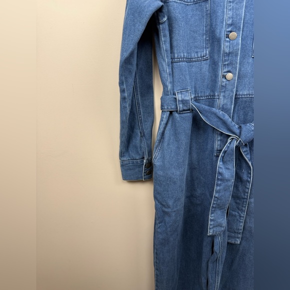 ICONE by Simon’s long sleeve cotton belted denim jean jumpsuit medium - Picture 6 of 12